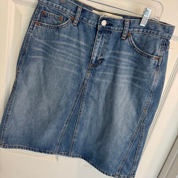 GAP JEANS Y2K DISTRESSED DENIM MIDI SKIRT Size 10 WOMENS A-LINE KNEE LENGTH - Picture 2 of 6